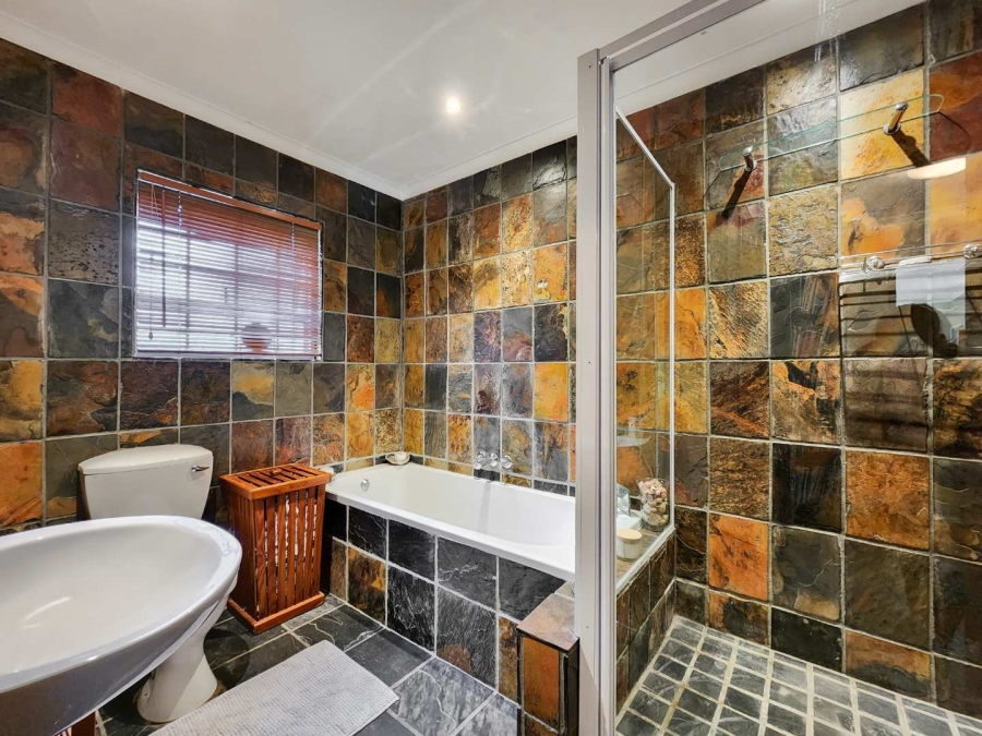 3 Bedroom Property for Sale in Milnerton Ridge Western Cape